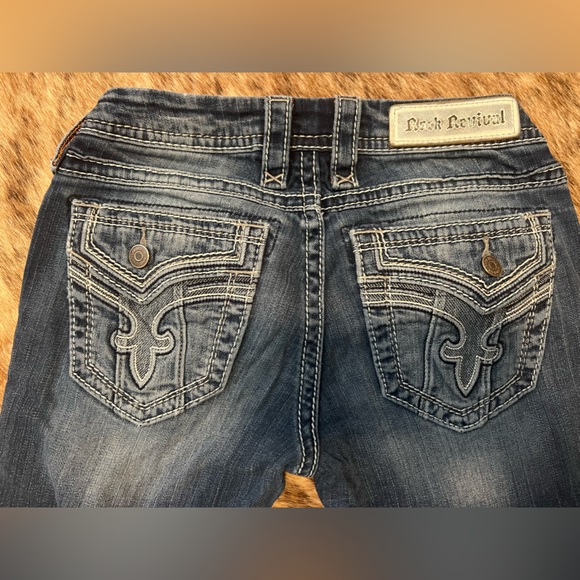 Women’s size 26 rock revivals boot cut - Picture 6 of 6